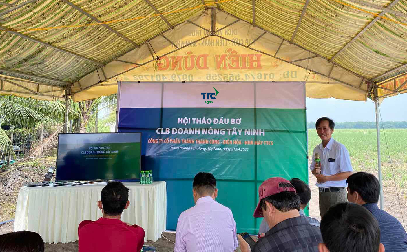 Công ty CP Thành Thành Công – Biên Hòa: CLB Doanh nông Tây Ninh tổ chức hội thảo đầu bờ về chăm sóc mía đầu vụ